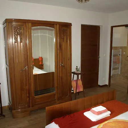 Le Domaine De Verane B&B